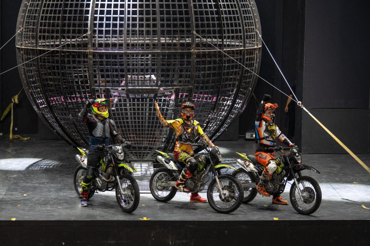 فندق Lara Barut Collection أنطاليا المظهر الخارجي الصورة The Globe of Speed